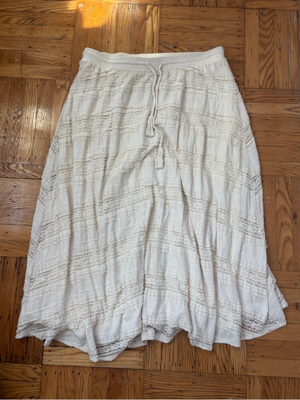 torrid Cream Lace Maxi Skirt - Picture 2 of 6